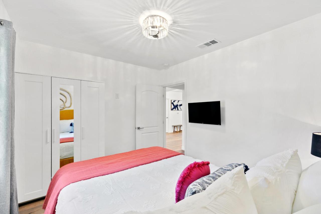 Studio City Contemporary Villa With Pool Sleeps 10 Los Angeles Extérieur photo