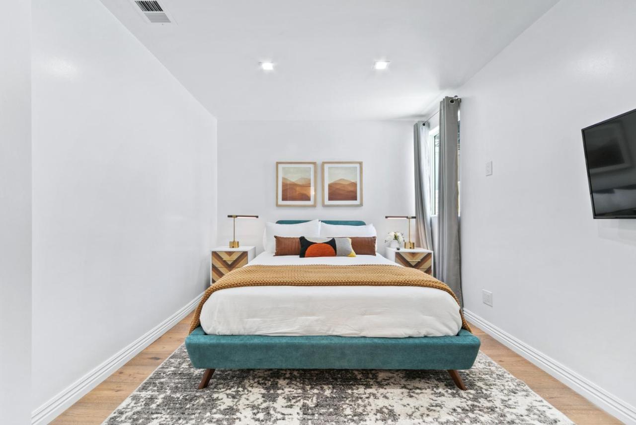 Studio City Contemporary Villa With Pool Sleeps 10 Los Angeles Extérieur photo